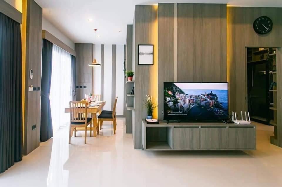 Nut & Non Pool Villa By Duangtham Ban Khlong Haeng Esterno foto